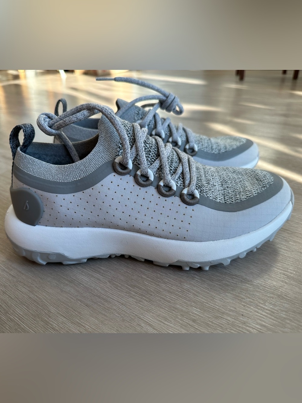 Allbirds trail runner, gray, women’s 8, NEW